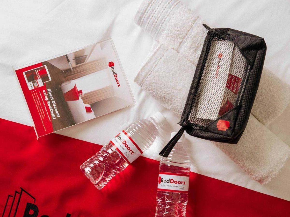 Reddoorz At Hotel Rumberpon 소롱 외부 사진