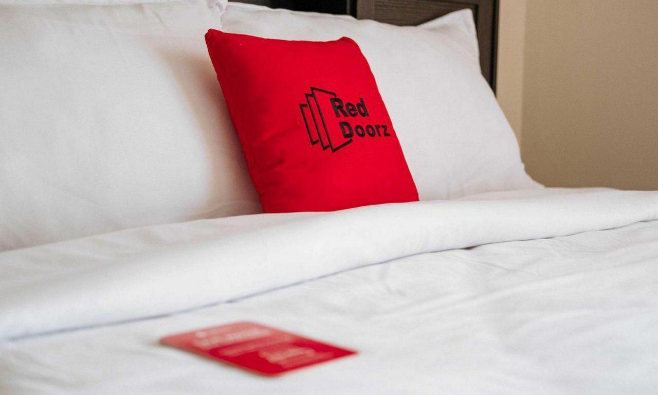 Reddoorz At Hotel Rumberpon 소롱 외부 사진